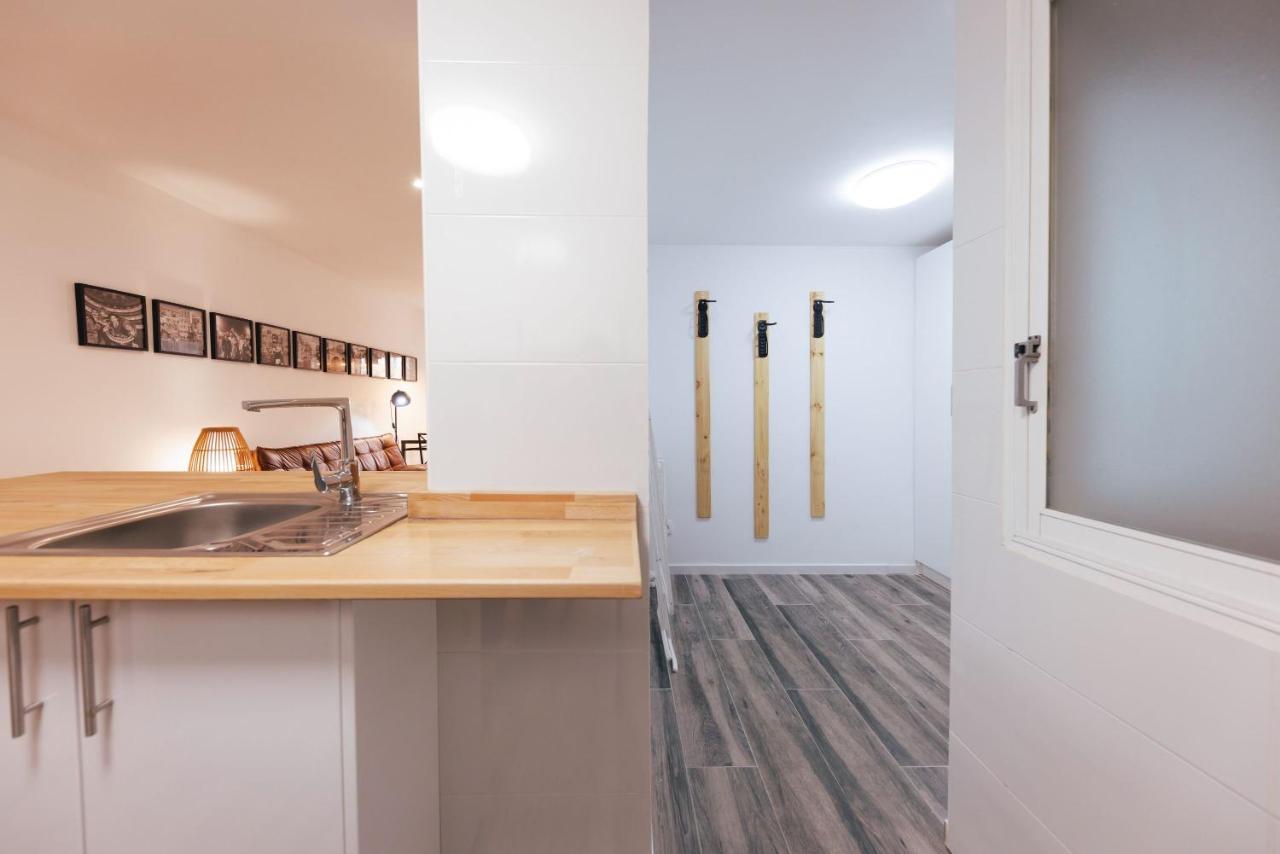 Bravissimo Pont De La Princesa, Comfortable 3-Bedroom Apartment Girona Exterior foto