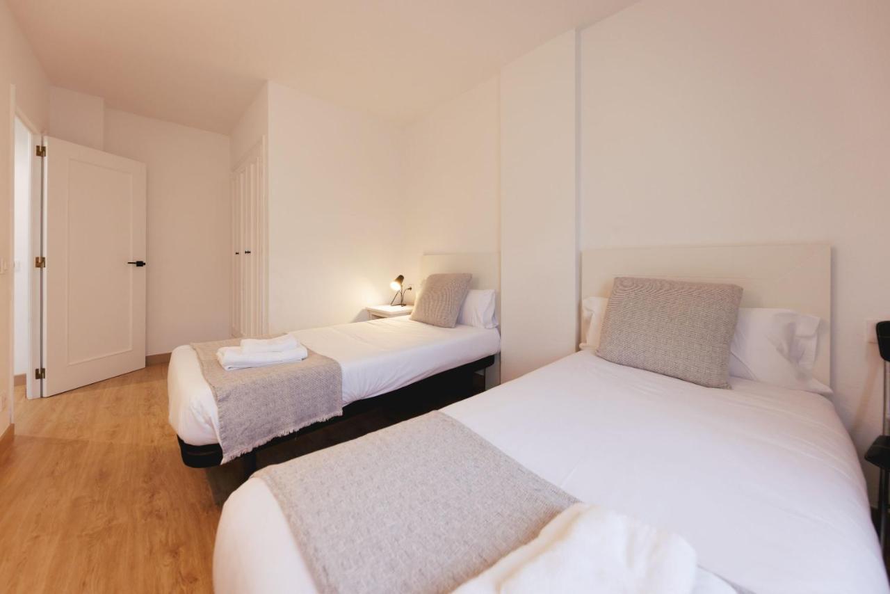 Bravissimo Pont De La Princesa, Comfortable 3-Bedroom Apartment Girona Exterior foto